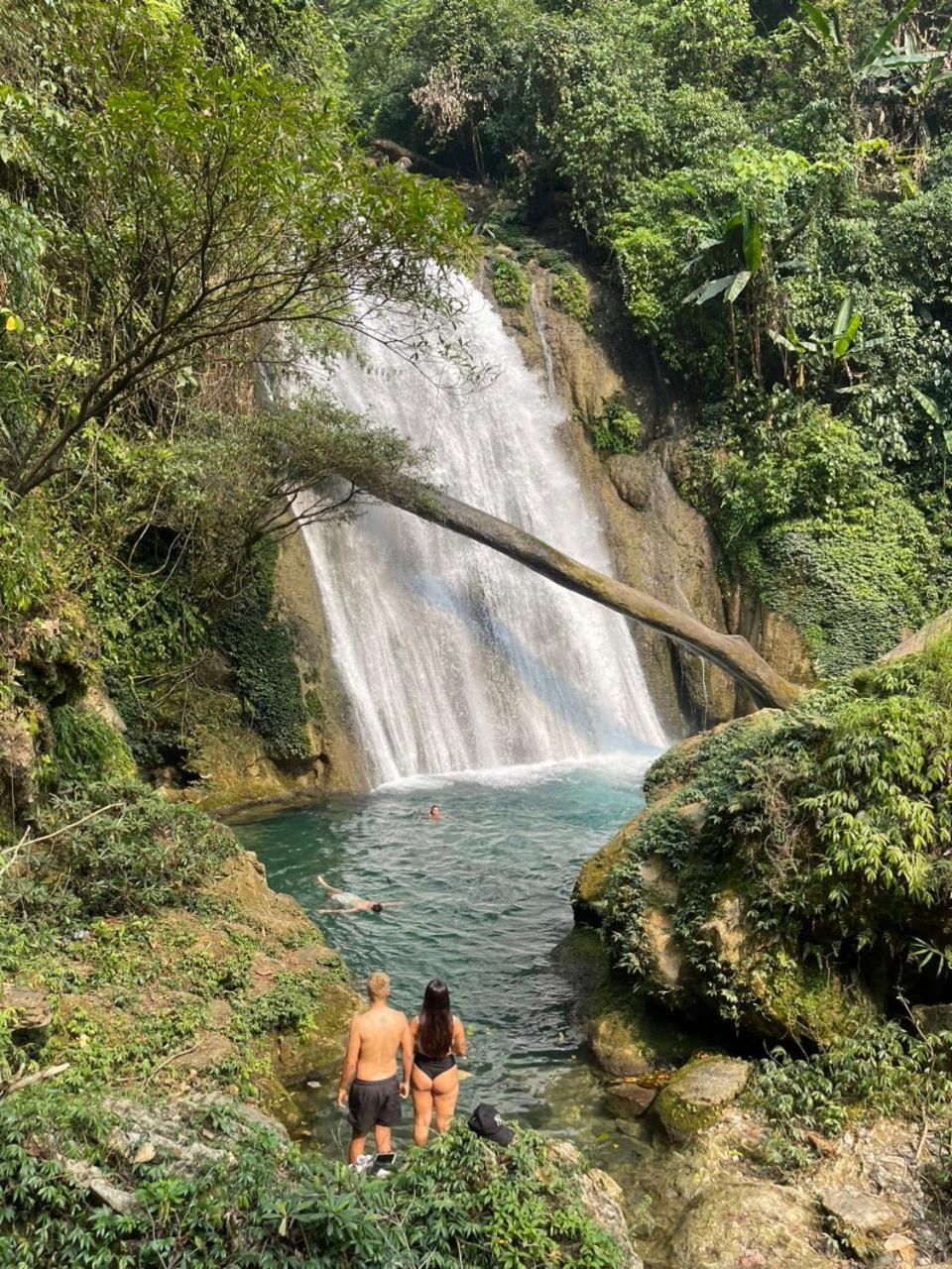 فندق Yolo Ha Giang Adventures, Motorbike And Loop Tours المظهر الخارجي الصورة