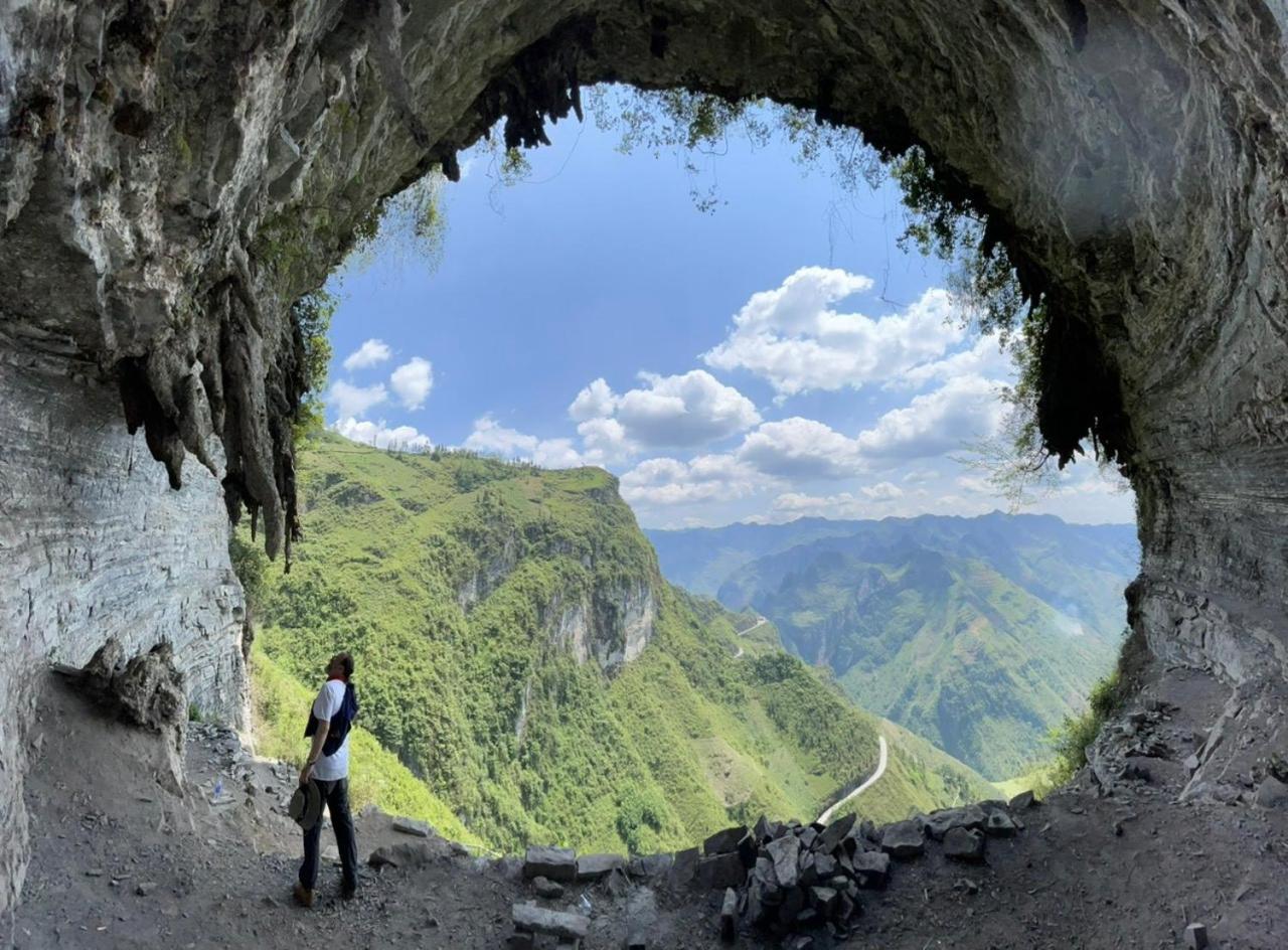 فندق Yolo Ha Giang Adventures, Motorbike And Loop Tours المظهر الخارجي الصورة