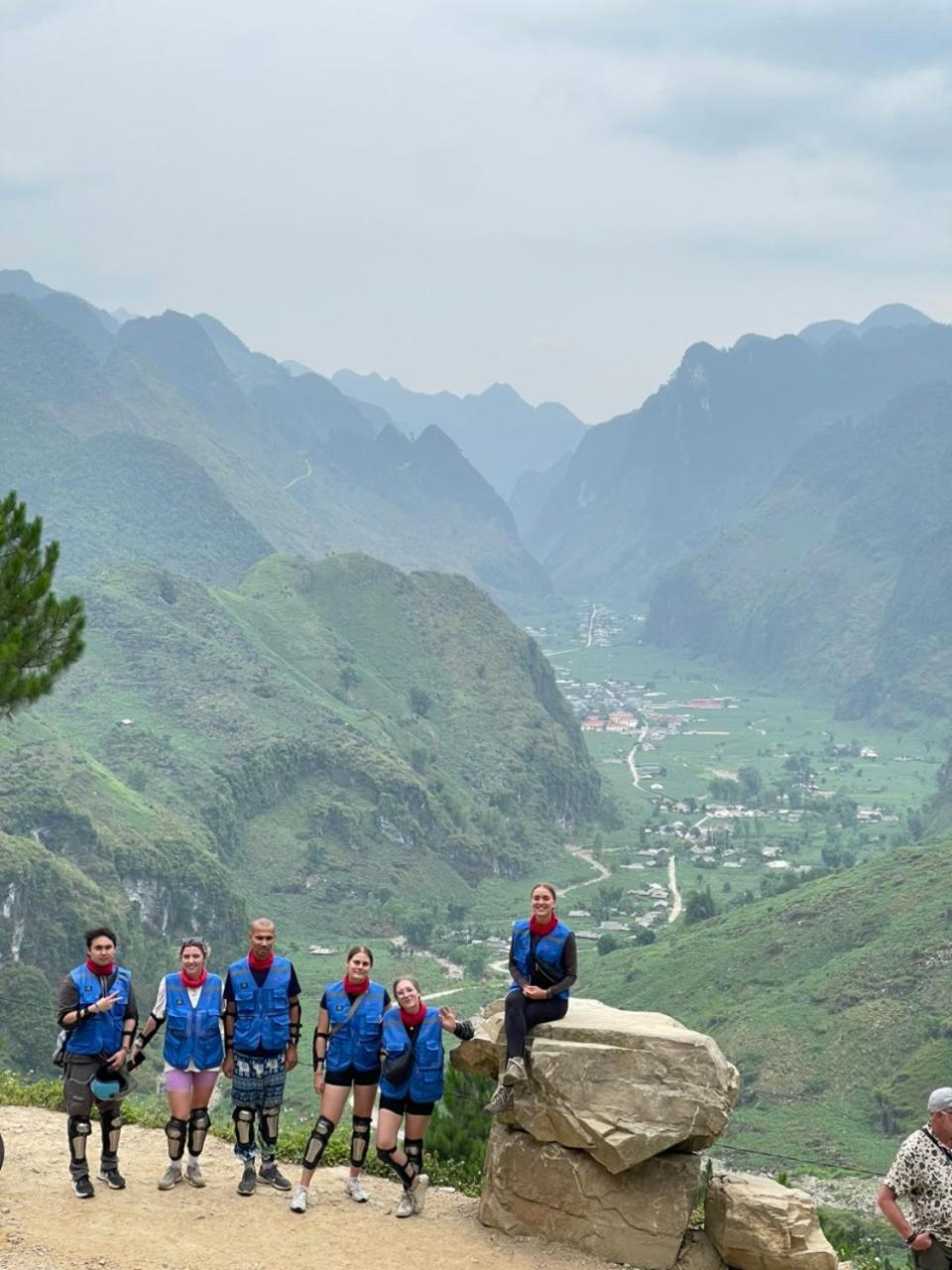 فندق Yolo Ha Giang Adventures, Motorbike And Loop Tours المظهر الخارجي الصورة