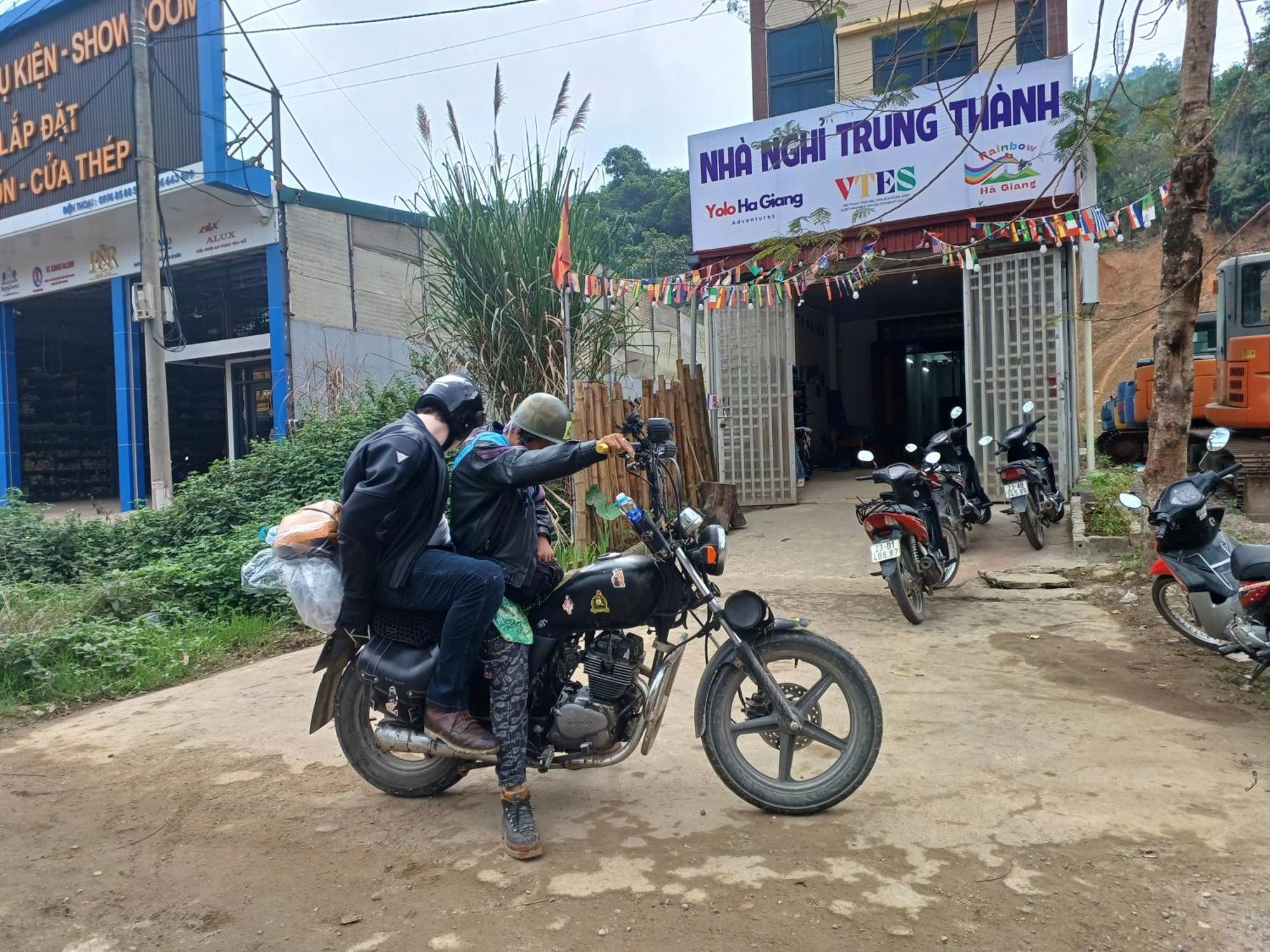 فندق Yolo Ha Giang Adventures, Motorbike And Loop Tours المظهر الخارجي الصورة
