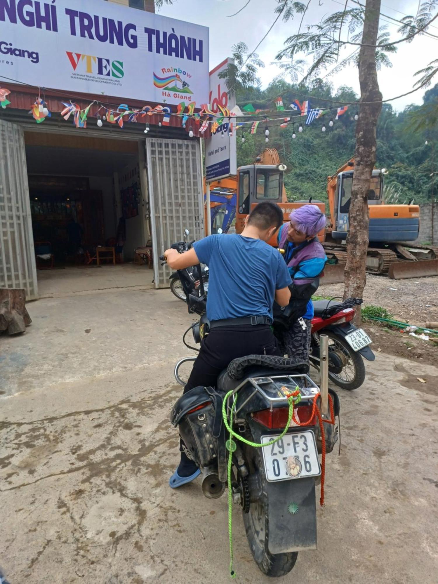 فندق Yolo Ha Giang Adventures, Motorbike And Loop Tours المظهر الخارجي الصورة