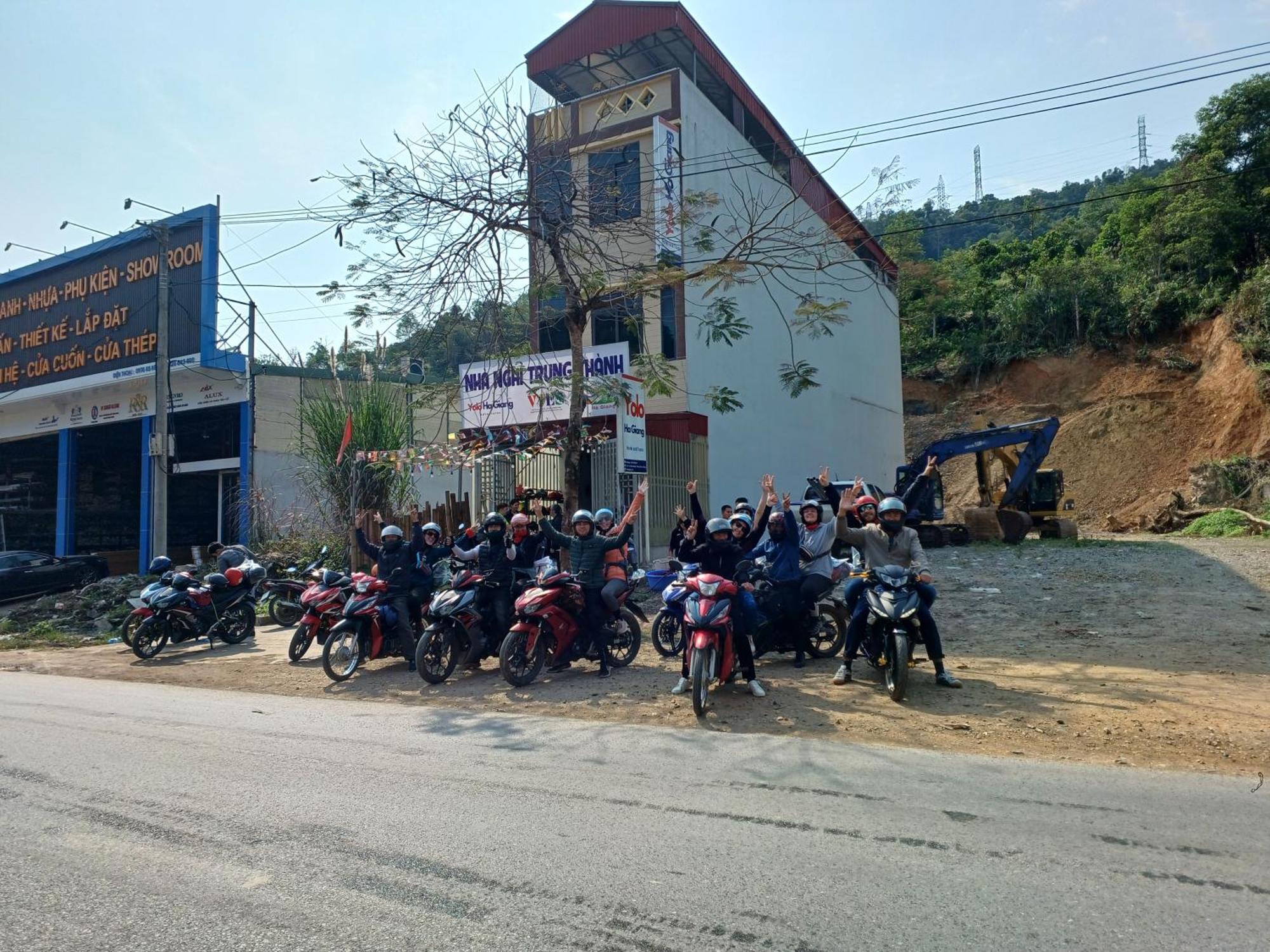 فندق Yolo Ha Giang Adventures, Motorbike And Loop Tours المظهر الخارجي الصورة