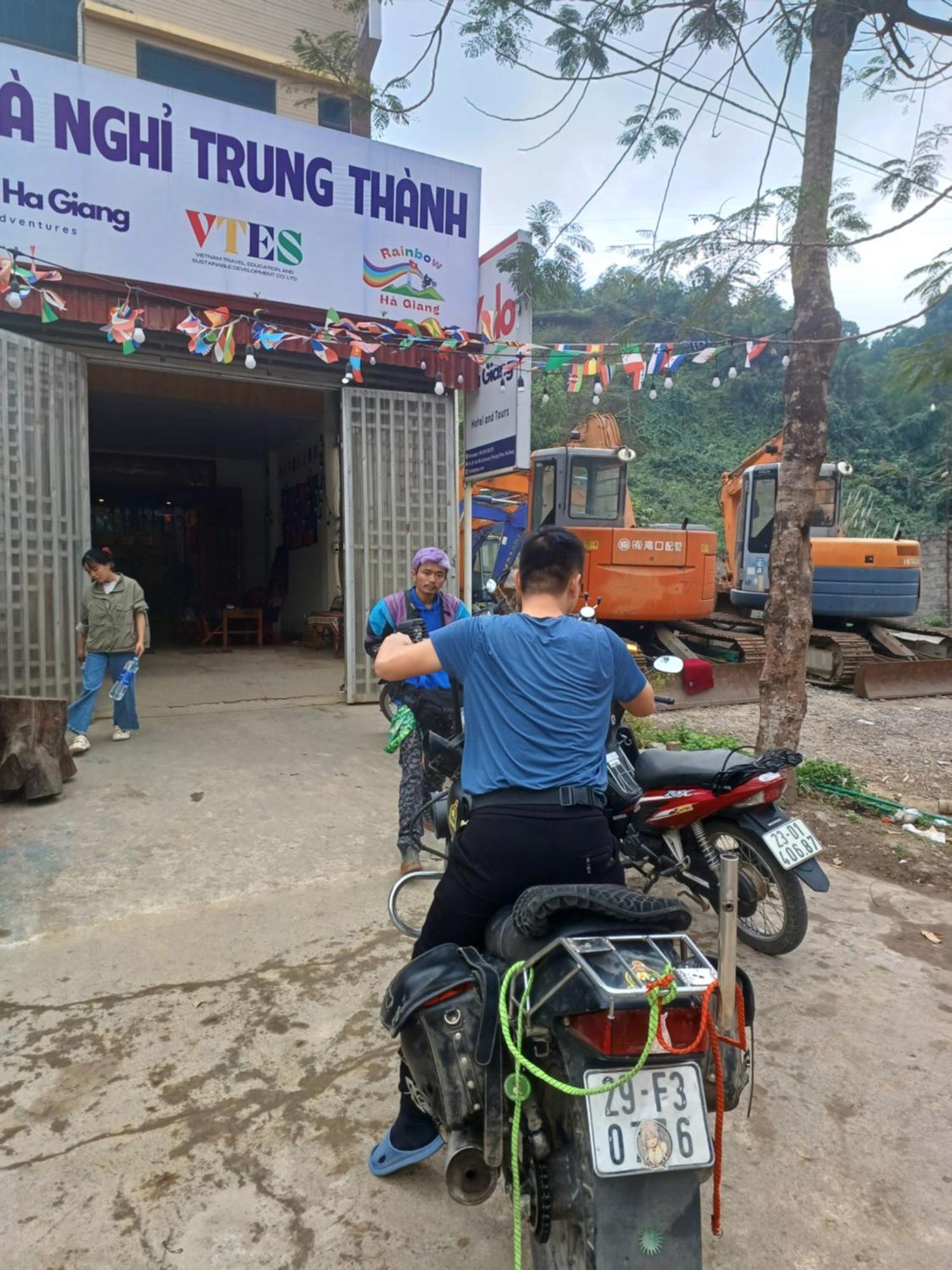 فندق Yolo Ha Giang Adventures, Motorbike And Loop Tours المظهر الخارجي الصورة